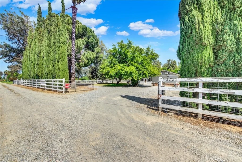 Photo of 6204 COUNTY RD 53