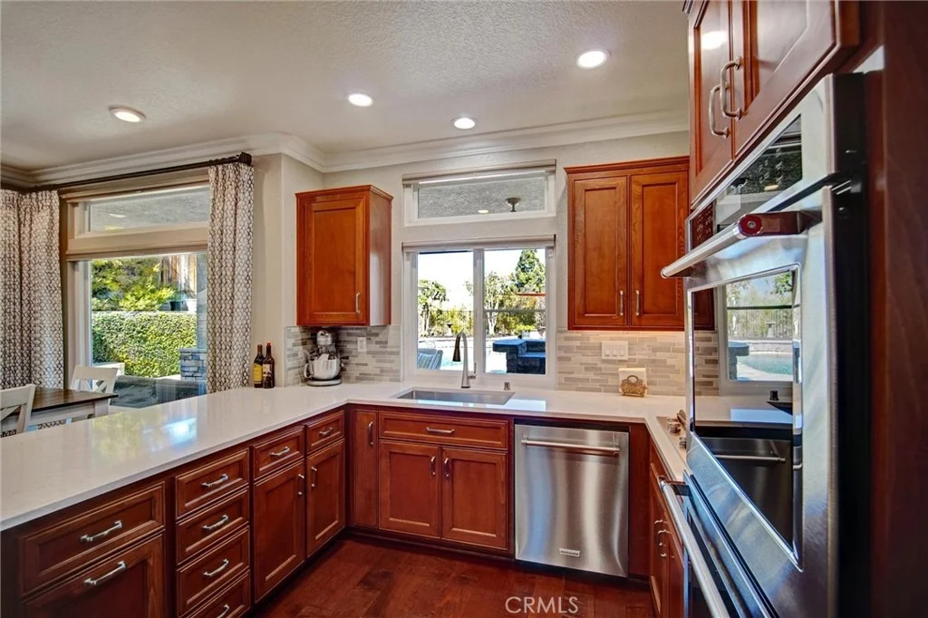 Photo of 445 Somerset Circle