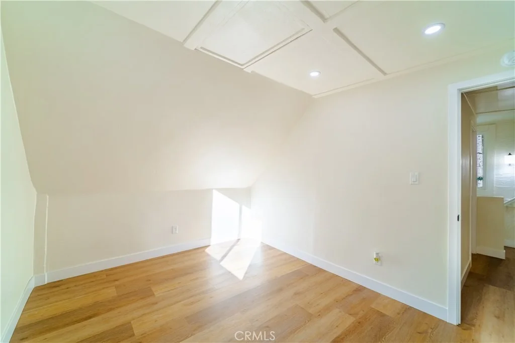 Photo of 744 Woodland