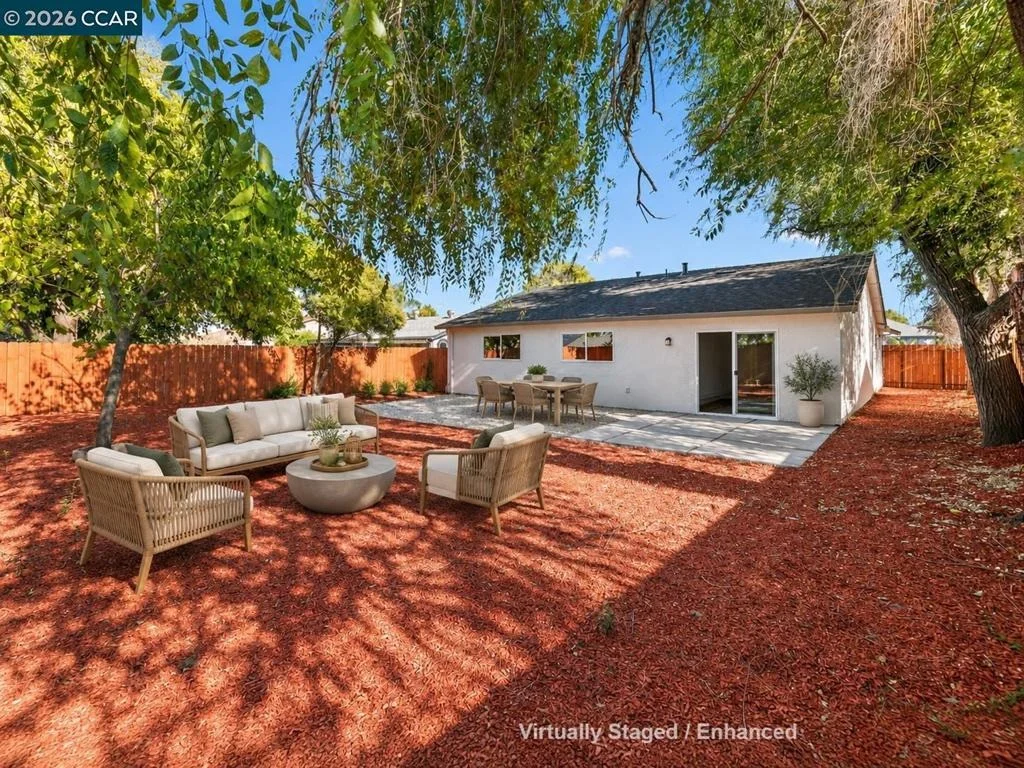 Photo of 26 Polaris Dr