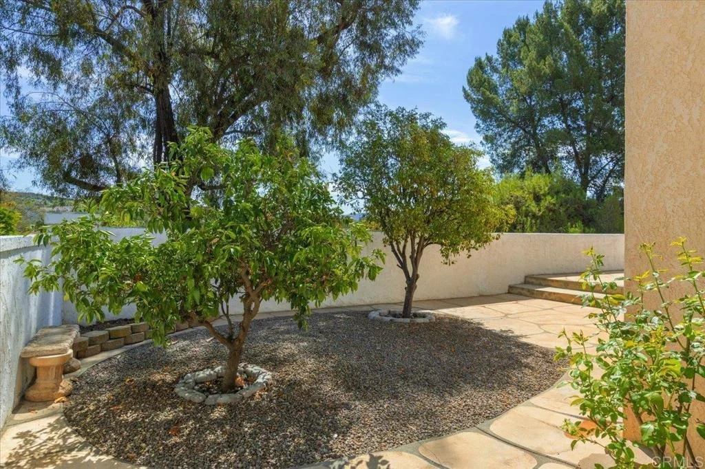 Photo of 539 Avenida Blanco