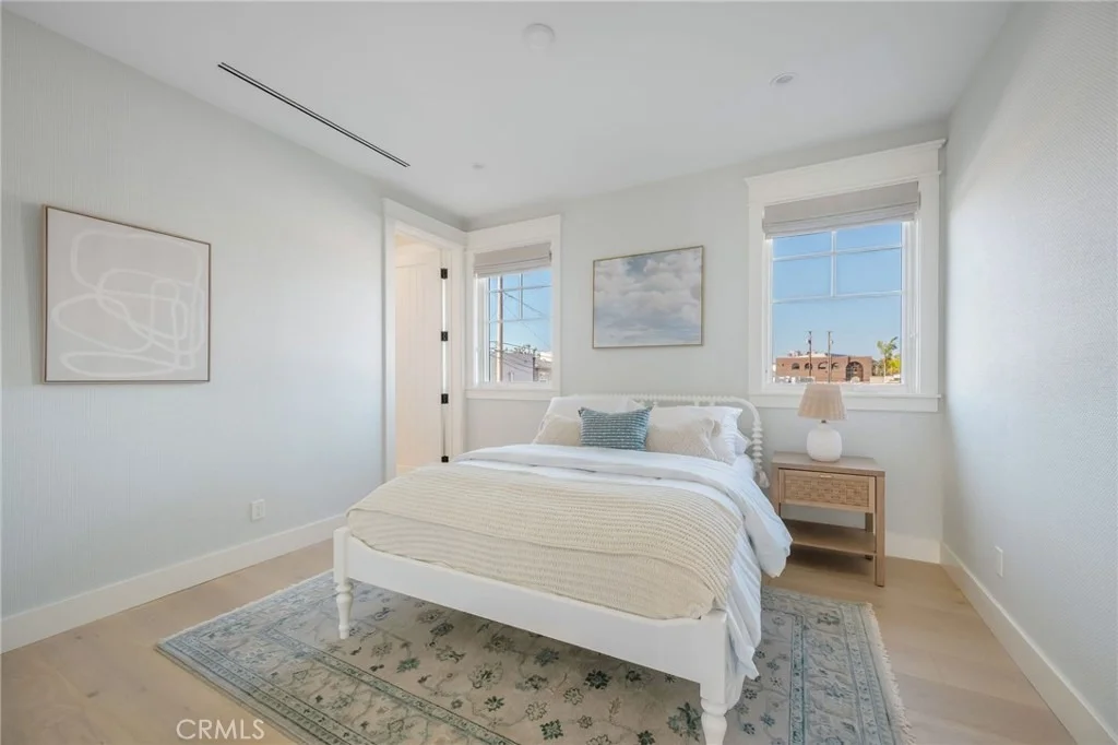 Photo of 153 Granada Avenue