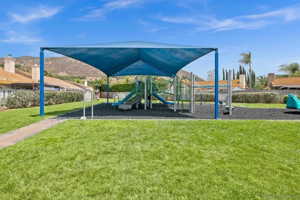 Photo of 3373 Avocado Vista