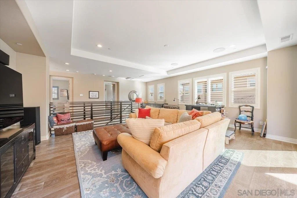 Photo of 541 Ledge