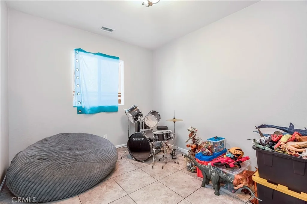 Photo of 3227 Thistlewood Lane