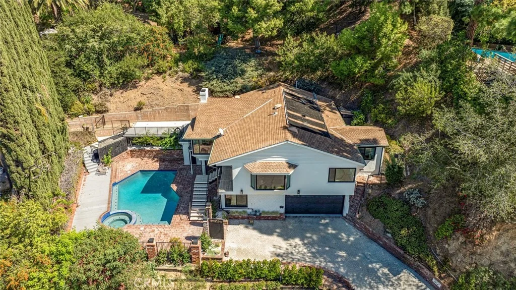 Photo of 401 Brockmont Drive