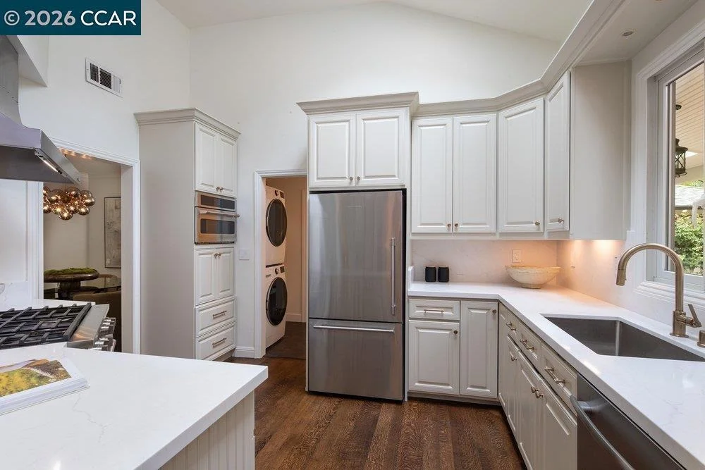 Photo of 187 Moraga Way