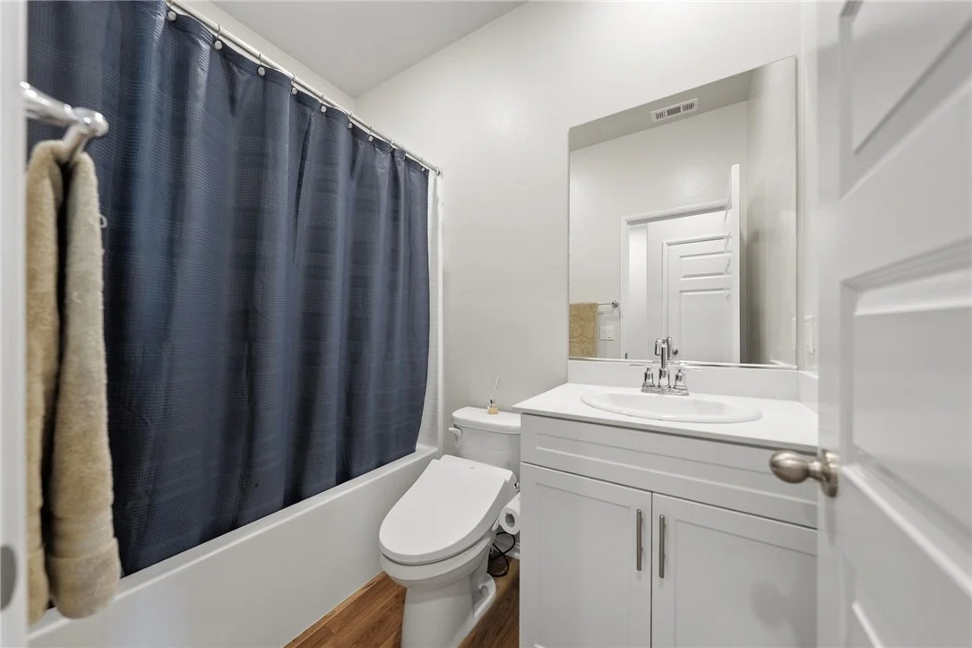Photo of 40863 Melrose Drive