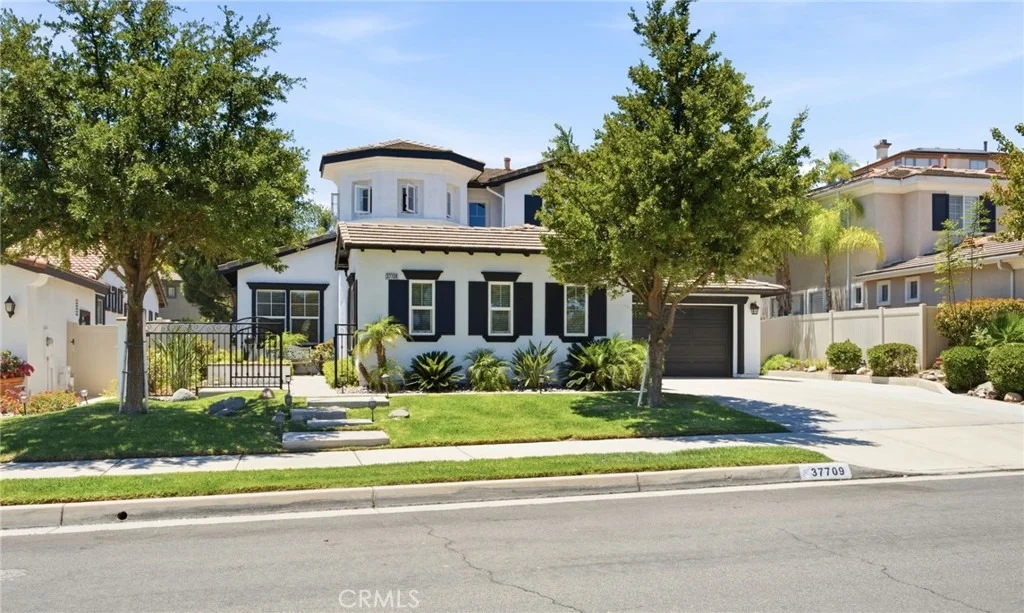 Photo of 37709 Oxford Drive
