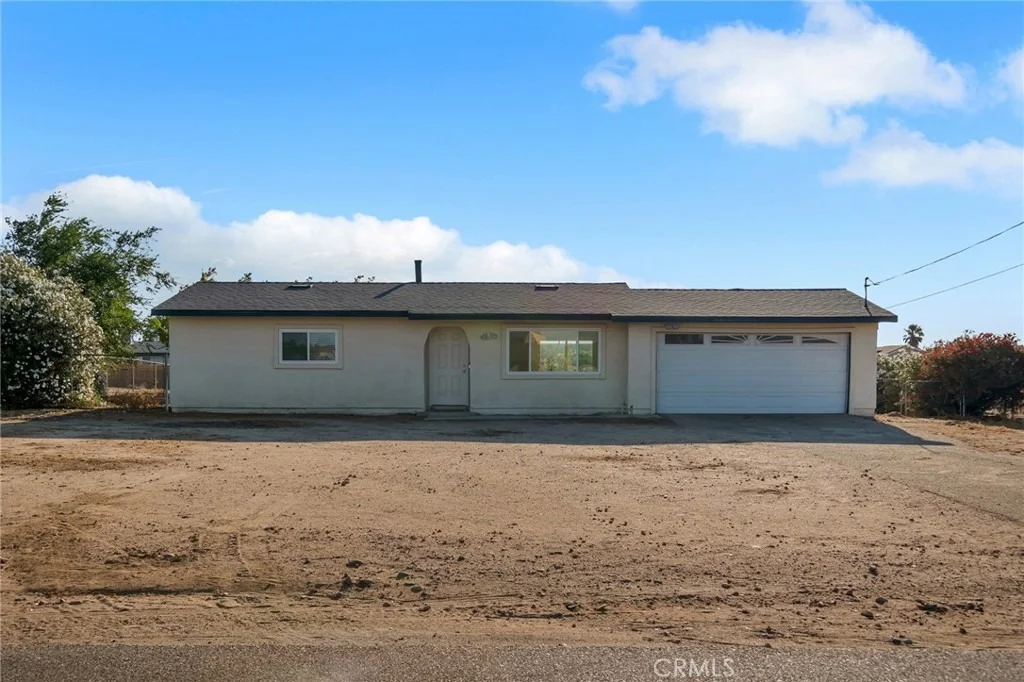 Photo of 10690 Cypress