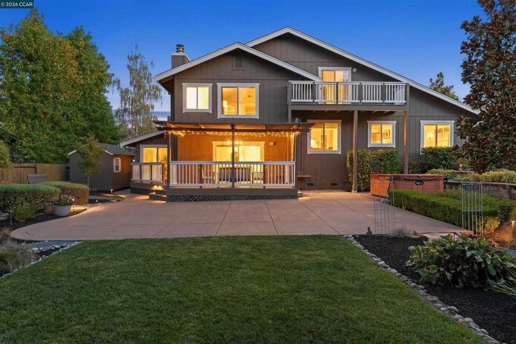 Photo of 1409 Stonehedge Dr