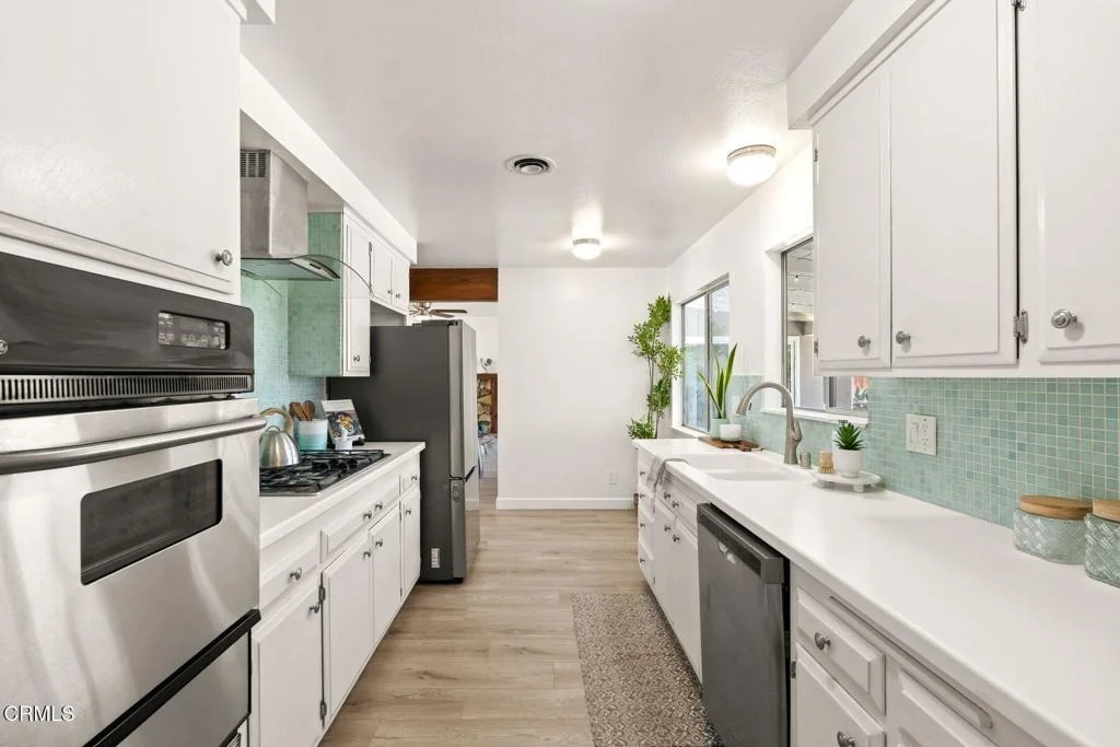 Photo of 438 E View Drive