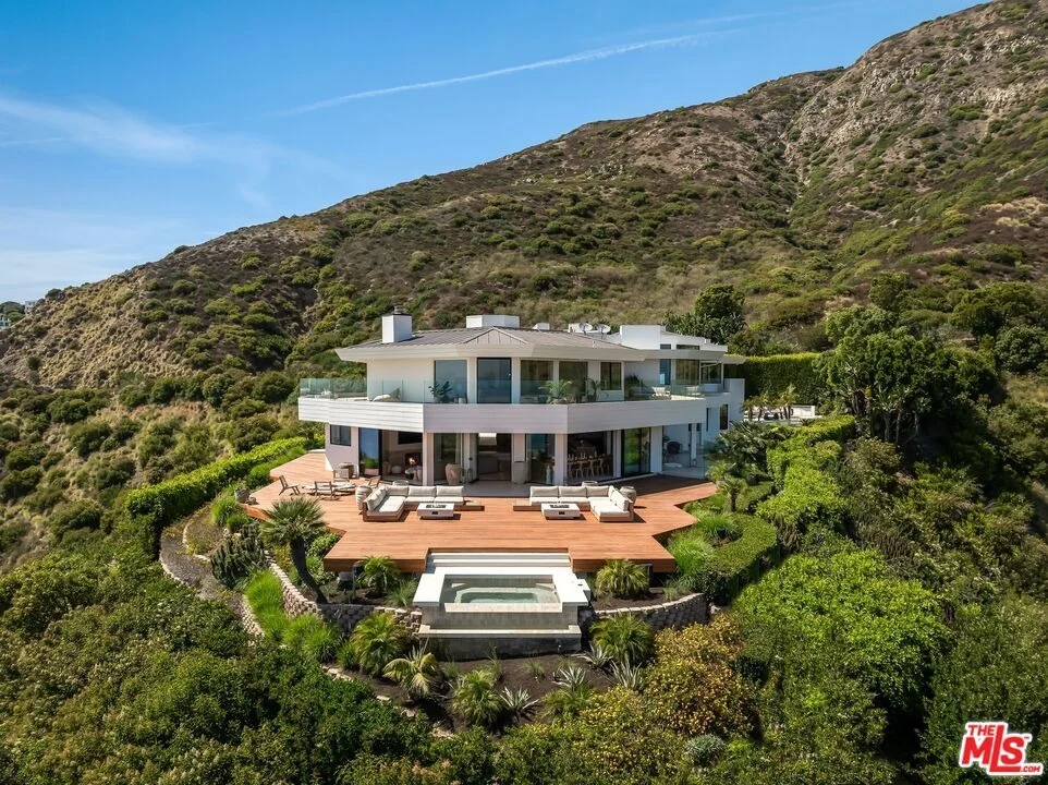 Photo of 4310 Encinal Canyon Road