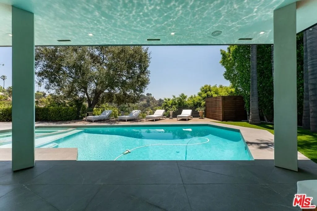 Photo of 9108 Alanda Place