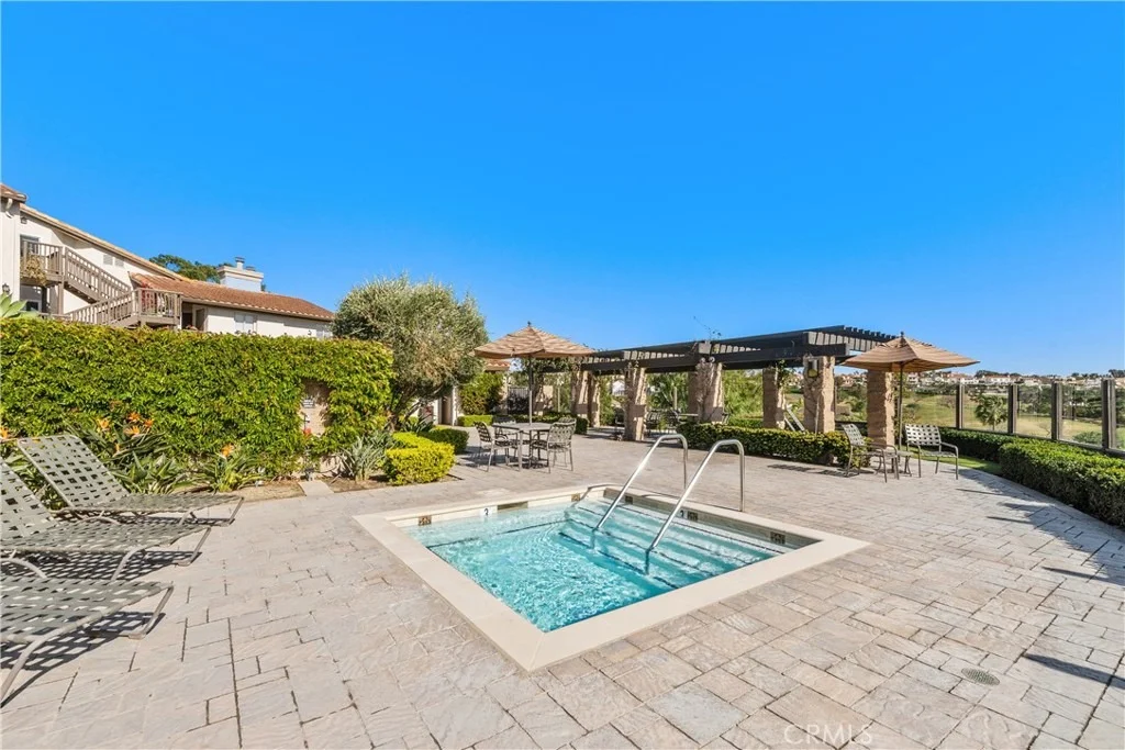 Photo of Unit F at 4 Corniche Drive