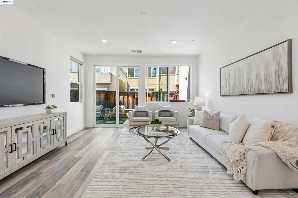 Photo of 4272 Healdsburg Way