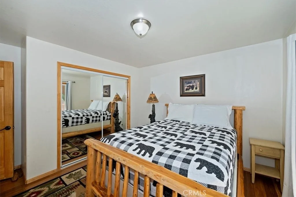 Photo of 41971 Tamarack