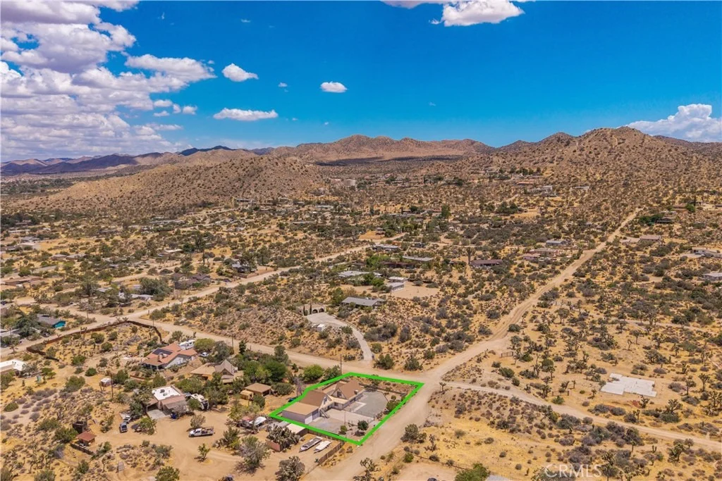 Photo of 7889 Jemez