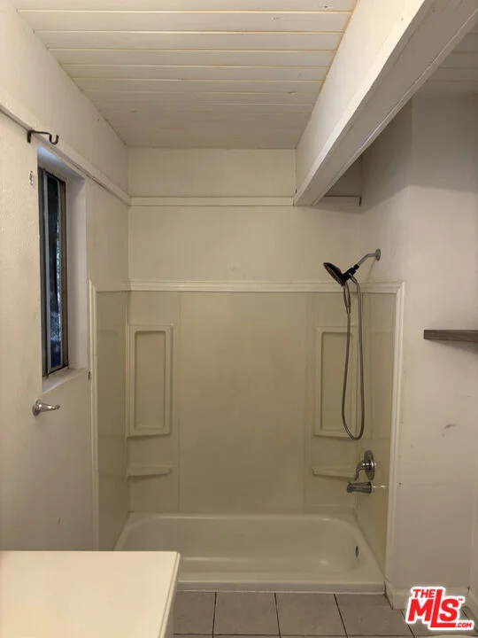 Photo of 1327 Evergreen Lane