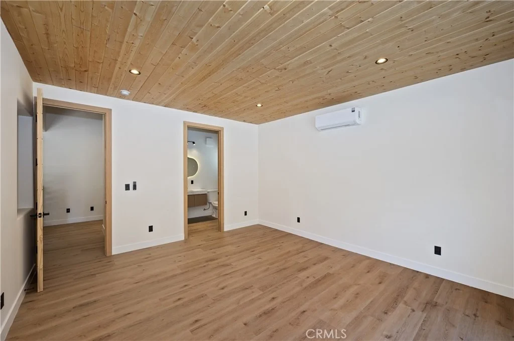 Photo of 456 Quail Drive