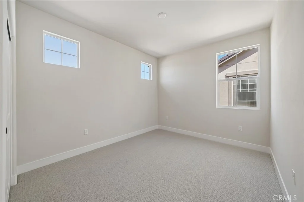 Photo of 8521 Tamarack Avenue