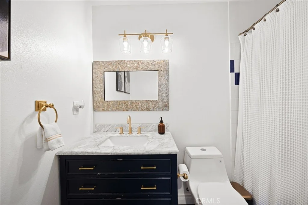 Photo of 6867 Morningside