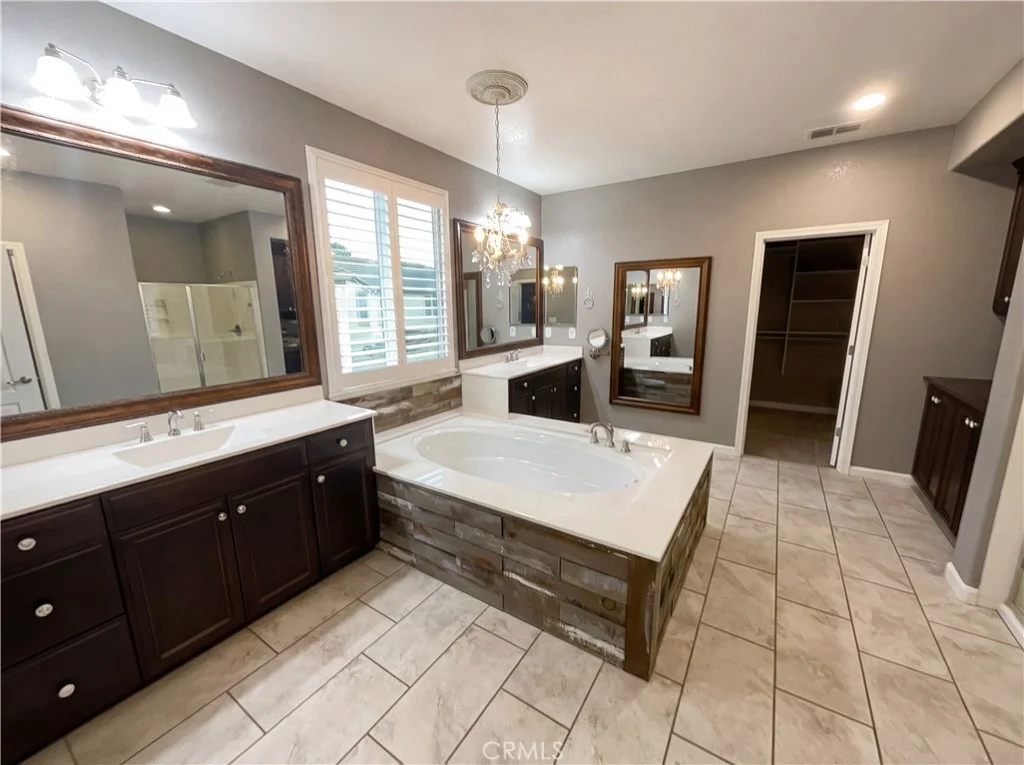Photo of 8581 Pinehollow