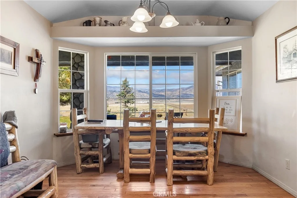 Photo of 18888 Pellisier Road