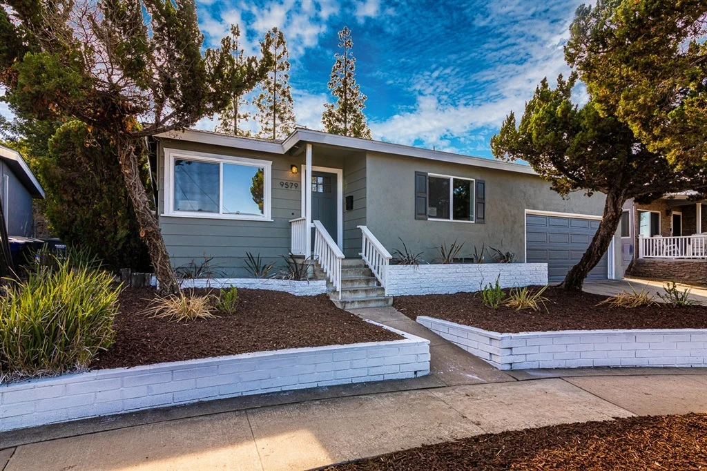 Photo of 9579 Janfred Way