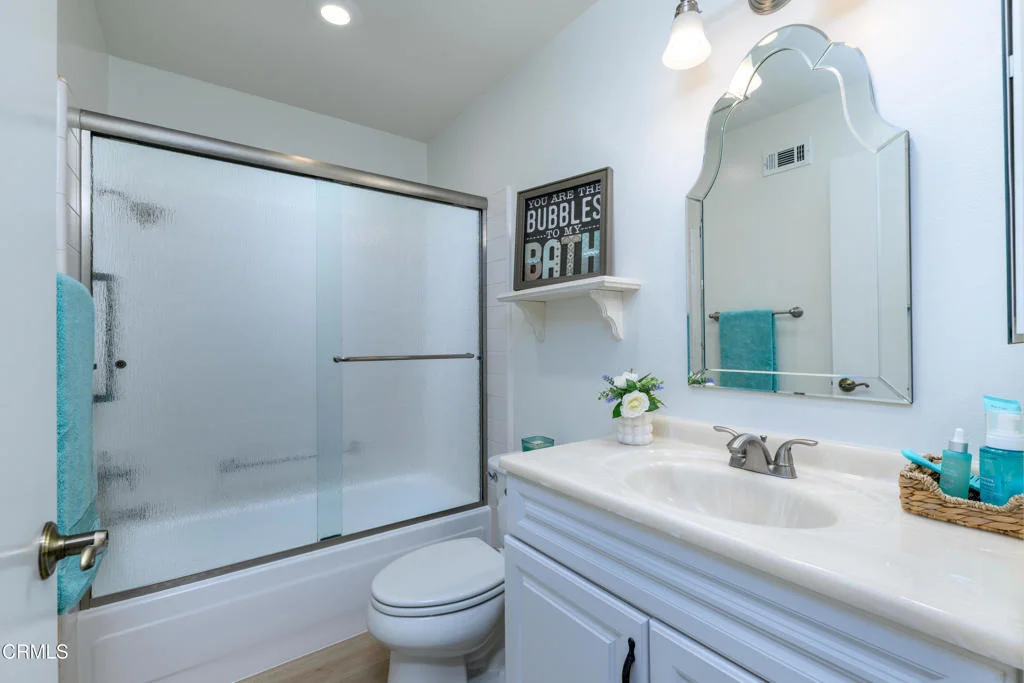 Photo of 44112 Village 44