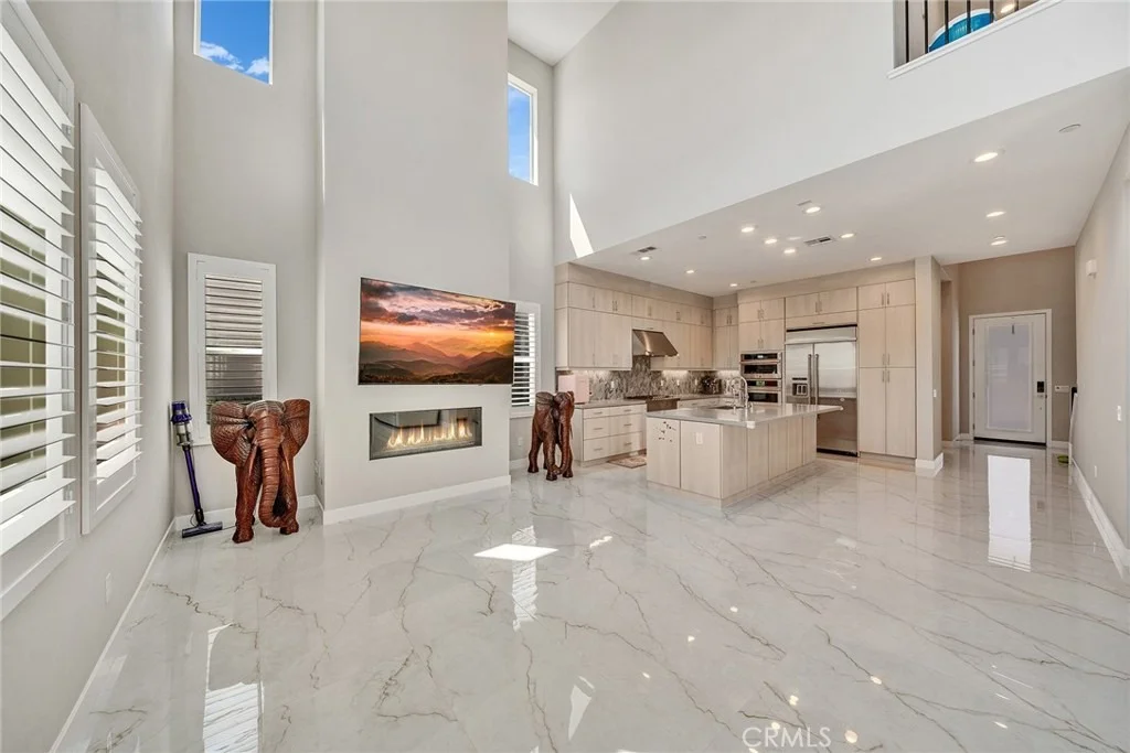 Photo of 220 Amber Oak