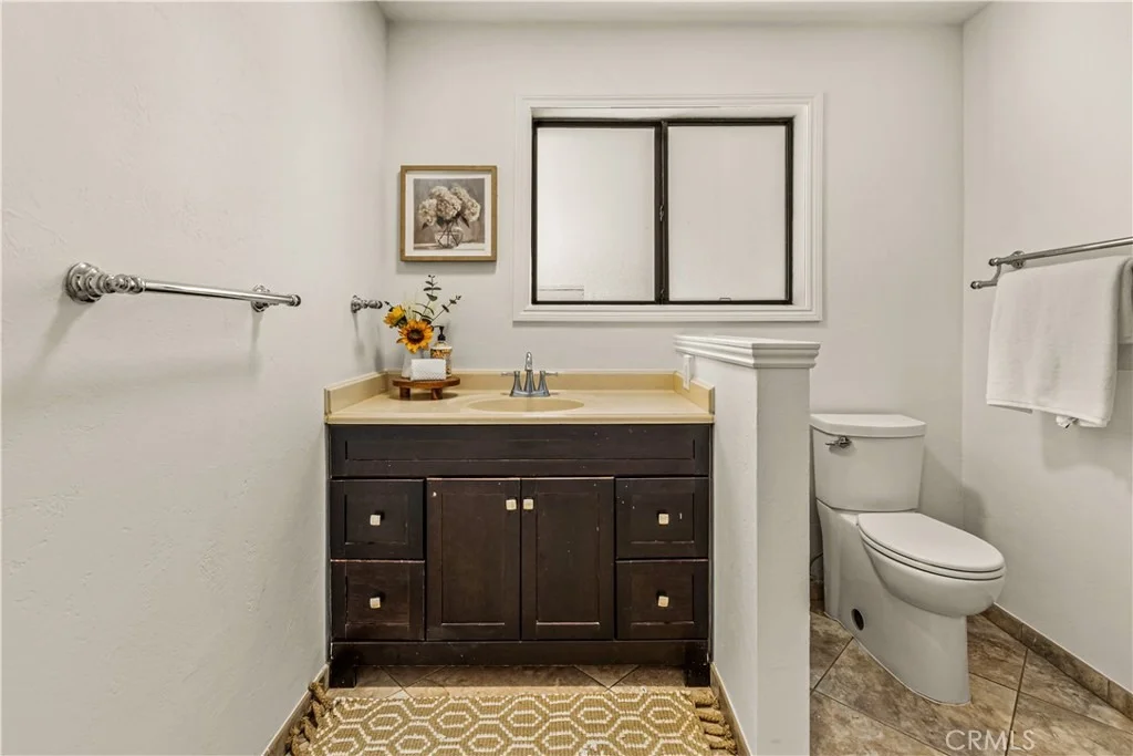 Photo of 8841 Gardena Way