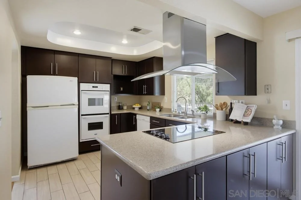 Photo of 2499 Windmill View Road