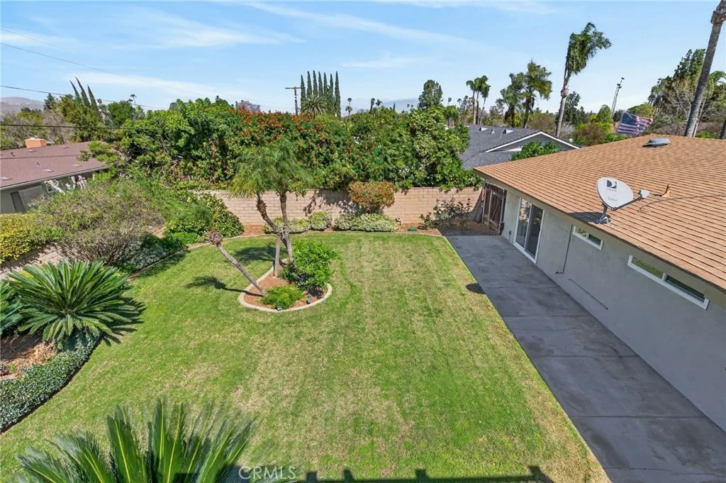 Photo of 5305 Bardwell