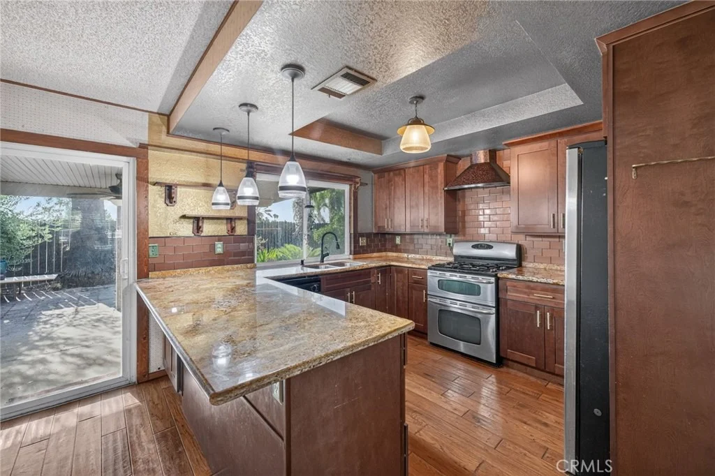 Photo of 1245 Prado