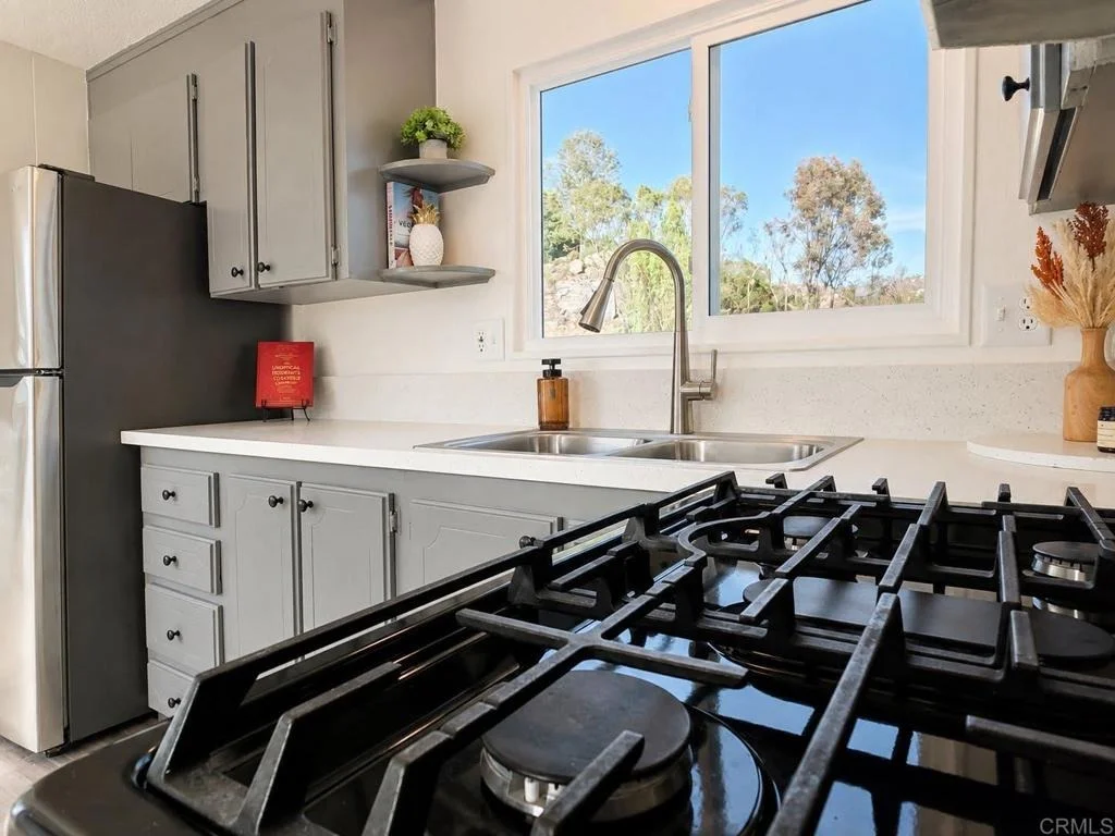 Photo of 1843 Canyon Heights Road