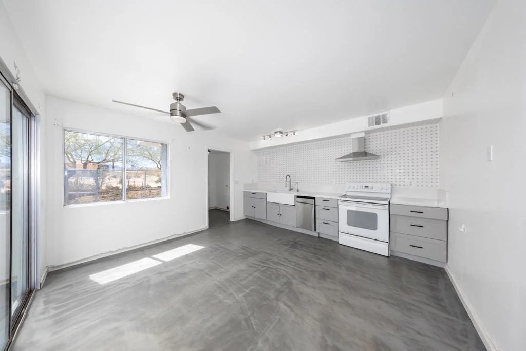 Photo of 3883 Hilltop Drive