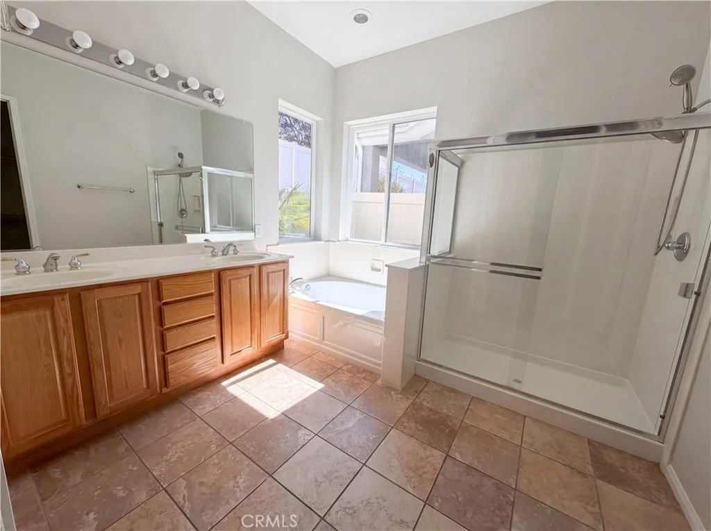 Photo of 738 Flower Street