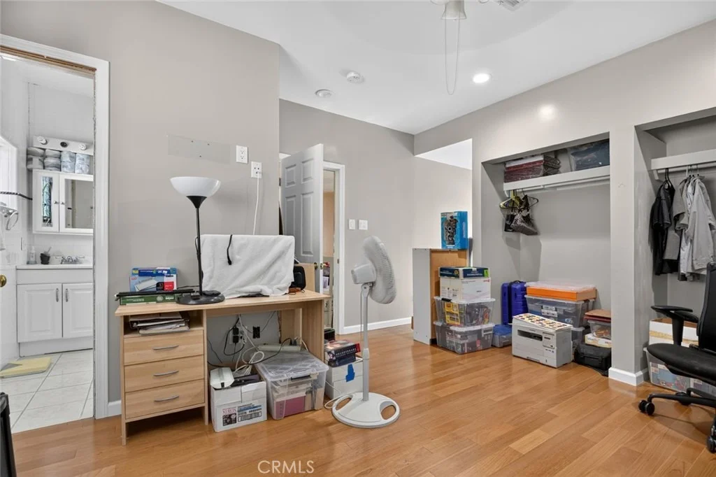 Photo of 787 Terrace 49