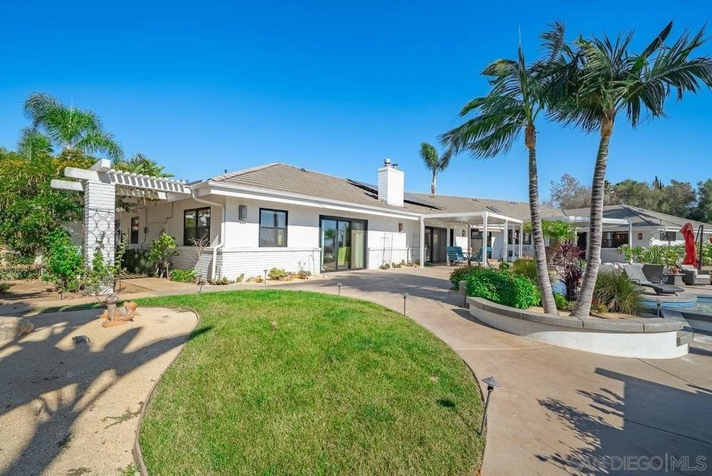 Photo of 33 Gateview