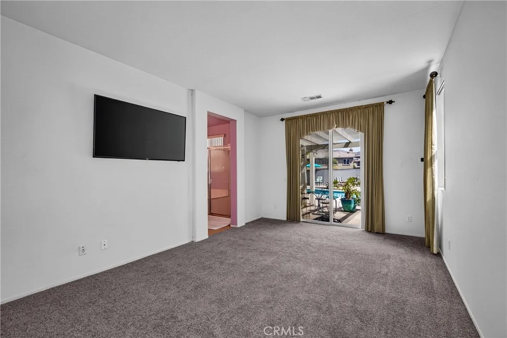 Photo of 34538 Yale Drive