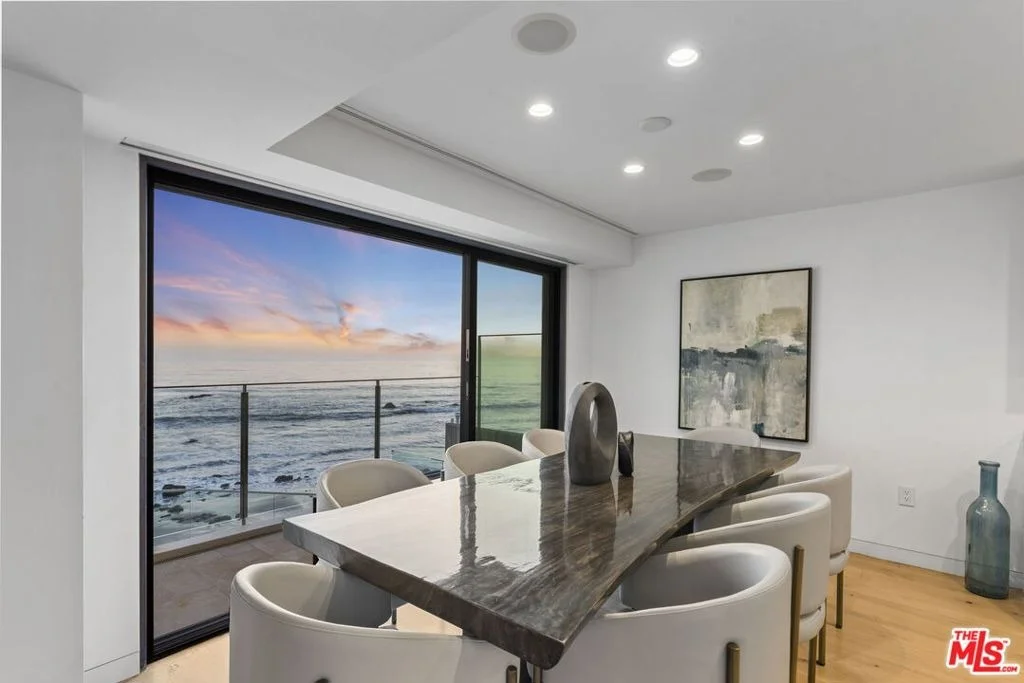 Photo of 24146 Malibu Road