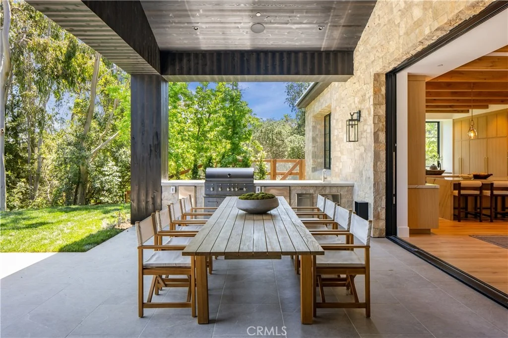 Photo of 24341 ROLLING VIEW Road