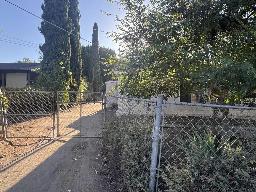 Photo of 726 Valley Drive