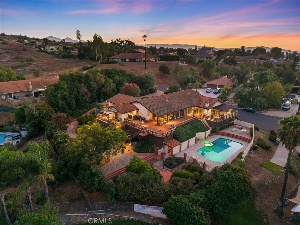 Photo of 14560 Viewcrest