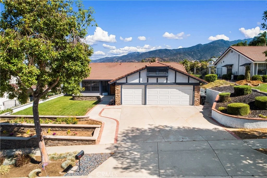 Photo of 2777 Cape Drive