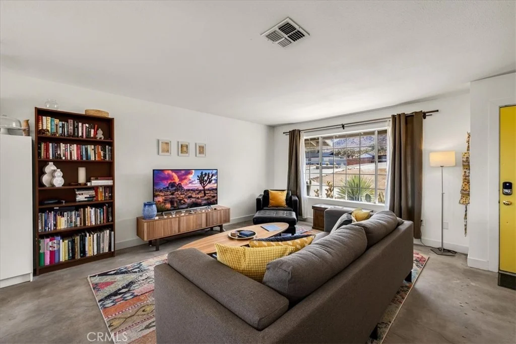 Photo of 60324 La Mirada Trail