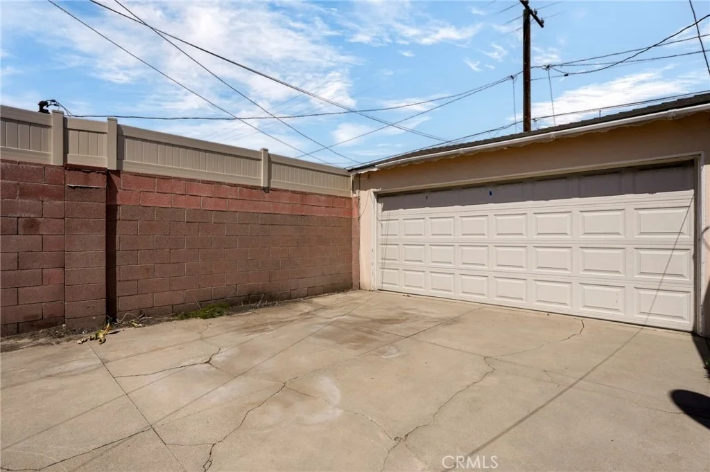 Photo of 10120 Hunt Avenue