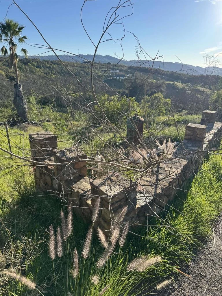 Photo of 30421 Castle Crest