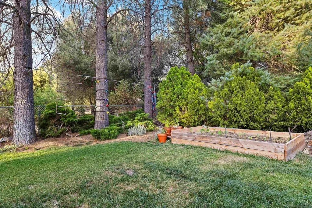 Photo of 28960 Cedar Lane